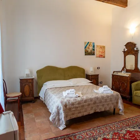Vallone Del Grano Bed & Breakfast Rossano