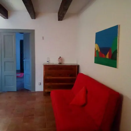 לינה וארוחת בוקר Vallone Del Grano 3*