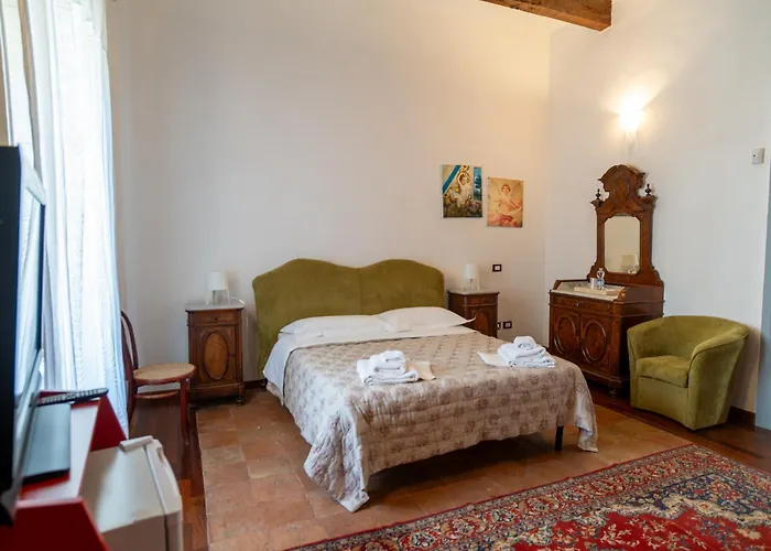 Vallone Del Grano Alojamento de Acomodação e Pequeno-almoço Rossano