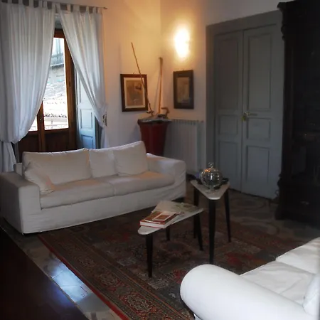 Vallone Del Grano 로사노